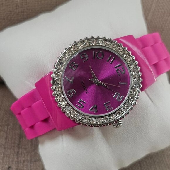 Accutime Women Wristwatch Pink Rubber Cuff Band Quartz Analog Wrist Watch - Picture 5 of 10